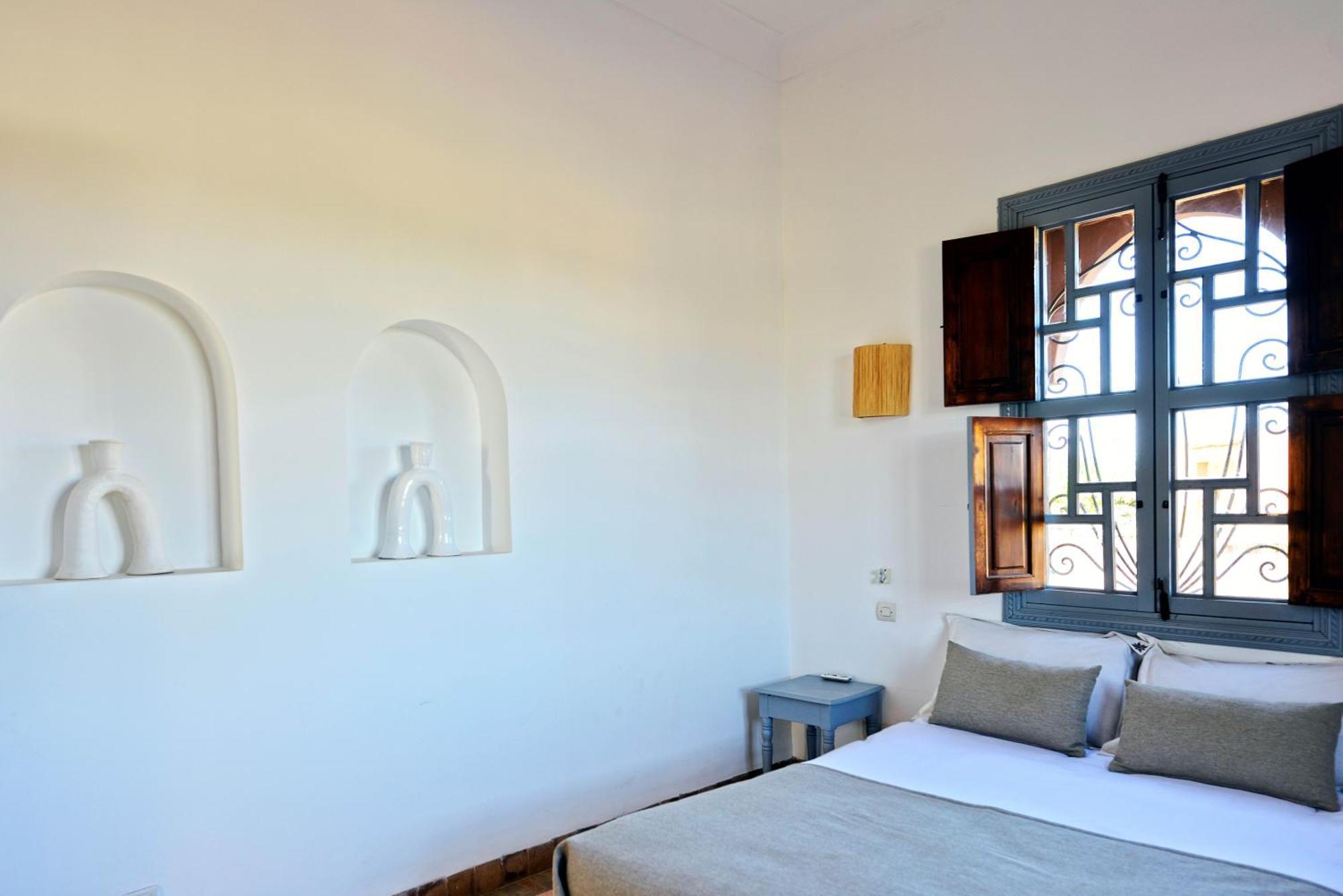 Villa Agora, Villa A La Campagne Proche Marrakech Sidi Abdallah Ghiat Exterior photo